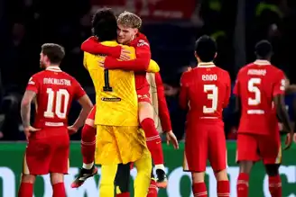 Liverpool, PSG'yi Alisson'ın Rekor Performansıyla Yendi!