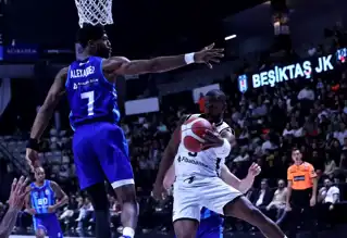 Beşiktaş, Türk Telekom'u 96-88'le Yendi!