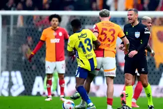 Galatasaray-Fenerbahçe Derbisi Golsüz Berabere Bitti!
