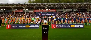Fenerbahçe-Alanyaspor Maçı Başladı!