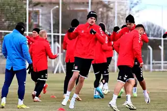 Sivasspor, Türkiye Kupası'nda Keçiörengücü'ne Karşı Hazırlıklarını Sürüyor