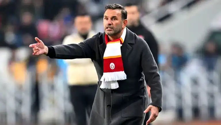 Okan Buruk'un Rekor Yılı: Galatasaray Tarihe Geçti!