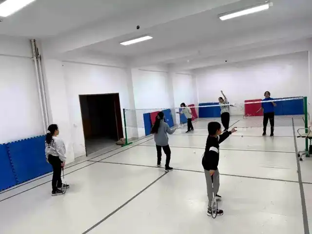 Gölpazarı'nda Gençlere Spor Eğitimi Veriliyor
