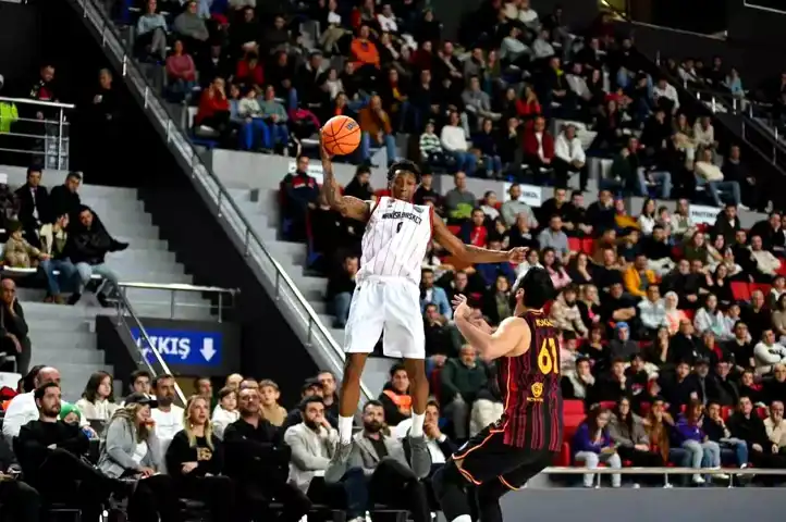 Manisa Basket, Galatasaray'a Evinde Yenildi!
