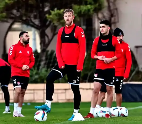 Sivasspor, Belek'te Antrenmanlara Devam Ediyor